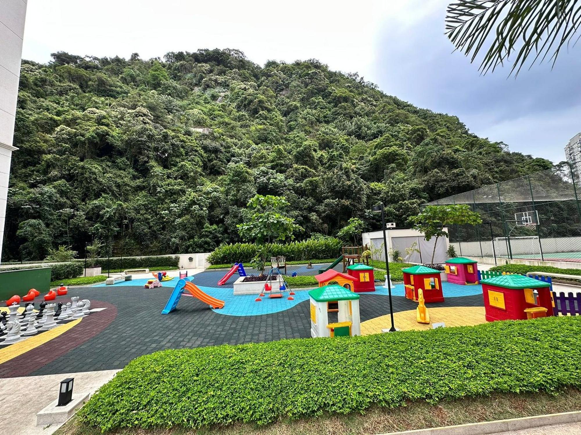 Casa de férias 2 Quartos Em - Piscinas Ate Com Toboagua, Academia, Playground, Quadra De Tenis, Quadra Poliesportiva, Bocha E O Que Imaginar *